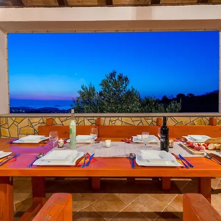 Apartman House Sunset Zvekovica